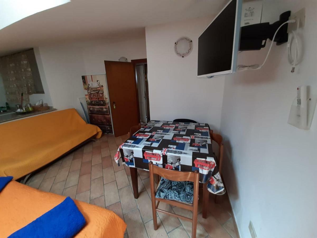 Il Gabbiano Apartment Viareggio Luaran gambar